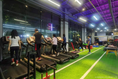 廣州佐鳥健身管理 以專業(yè)引領(lǐng)健康生活新風(fēng)尚